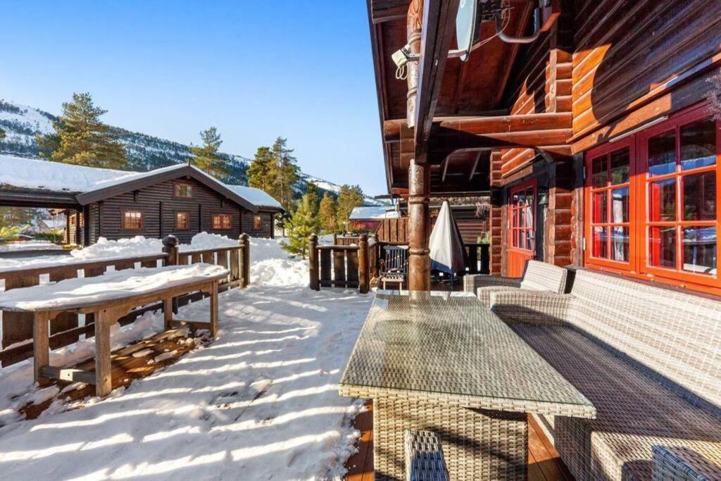 100M Lift, 2 Min Swim - Large Family Cabin 弗罗达尔 外观 照片